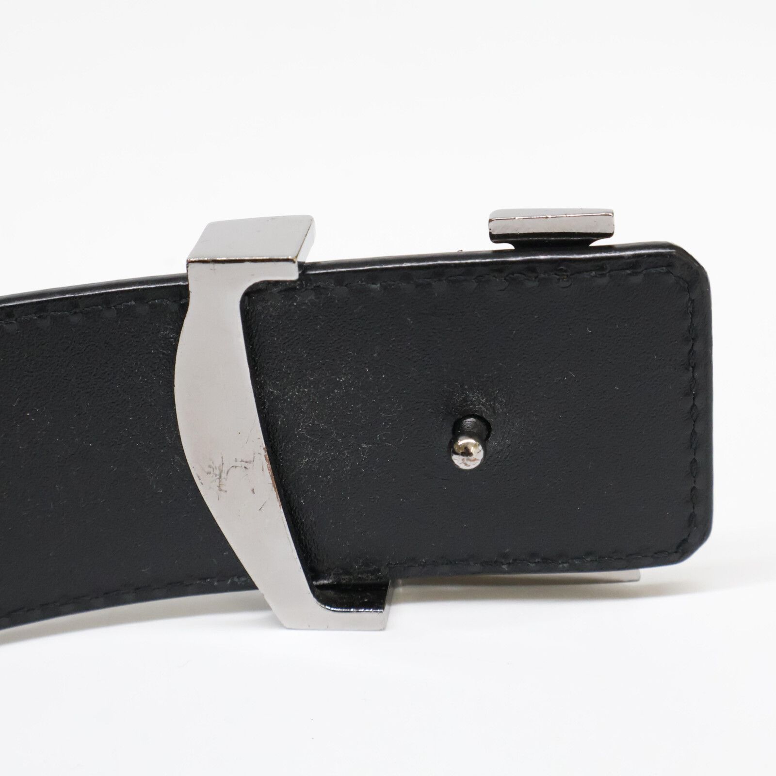 LouisVuittonサンチュール・イニシャル 20MM リバーシブル ベルト LouisVuittonサンチュール・イニシャル 20MM リバーシブル ベルト 駅南