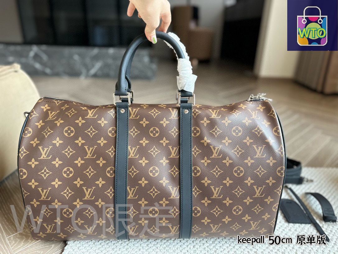 【極美品】ルイヴィトン LOUISVUITTON カフス トラベルキー付属品あり ルイ ヴィトン Louis Vuitton Louis Vuitton ルイヴィトン