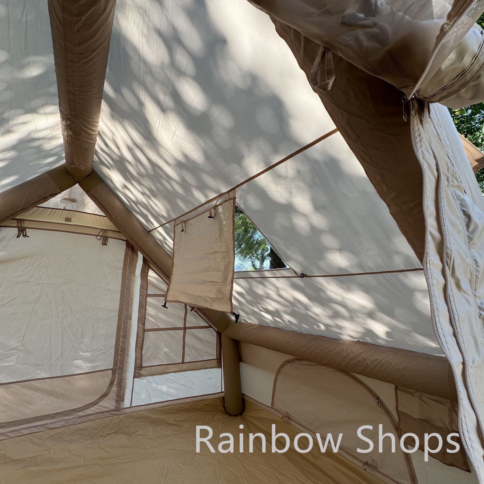 エアピラーテント