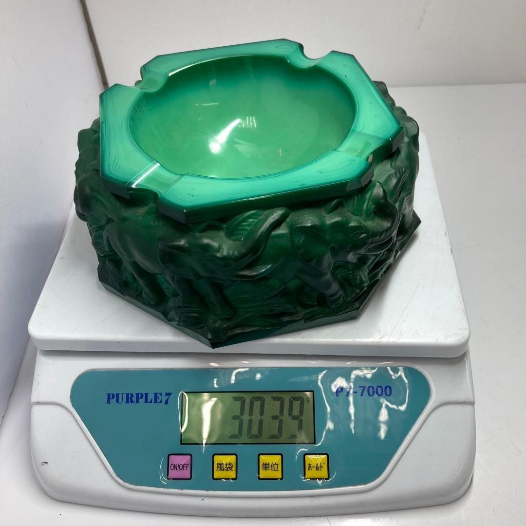 浮彫アッシュトレイ