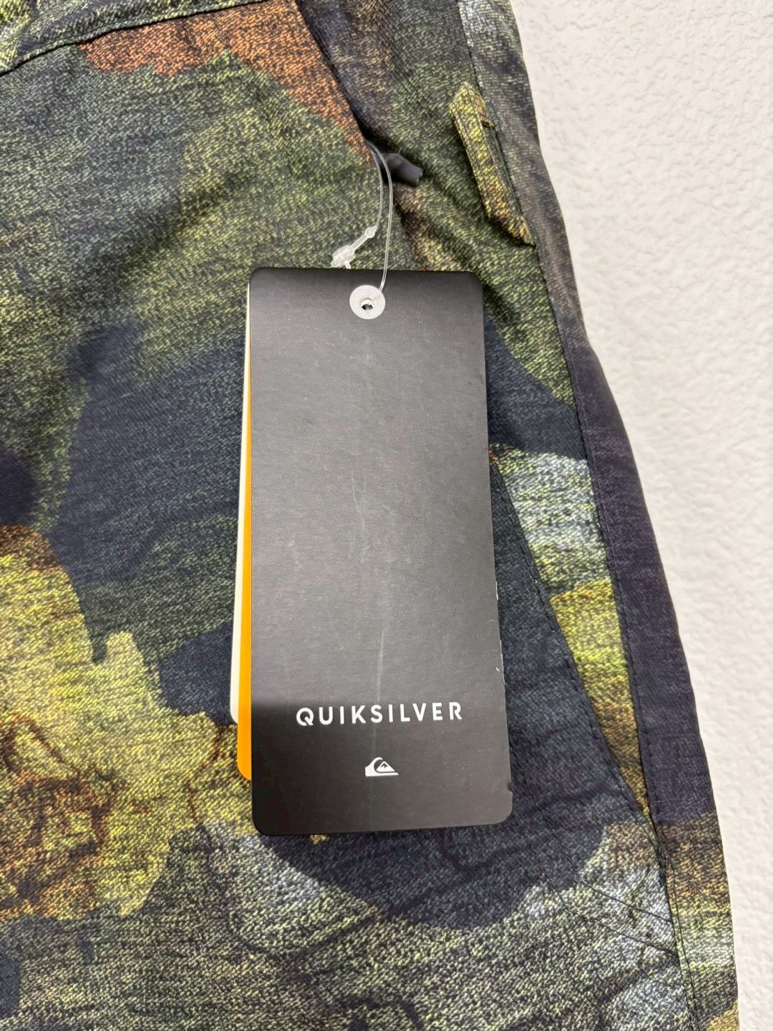 QUIKSILVER クイックシルバー スノーパンツ 迷彩 DRYFLIGHT 15K 新品