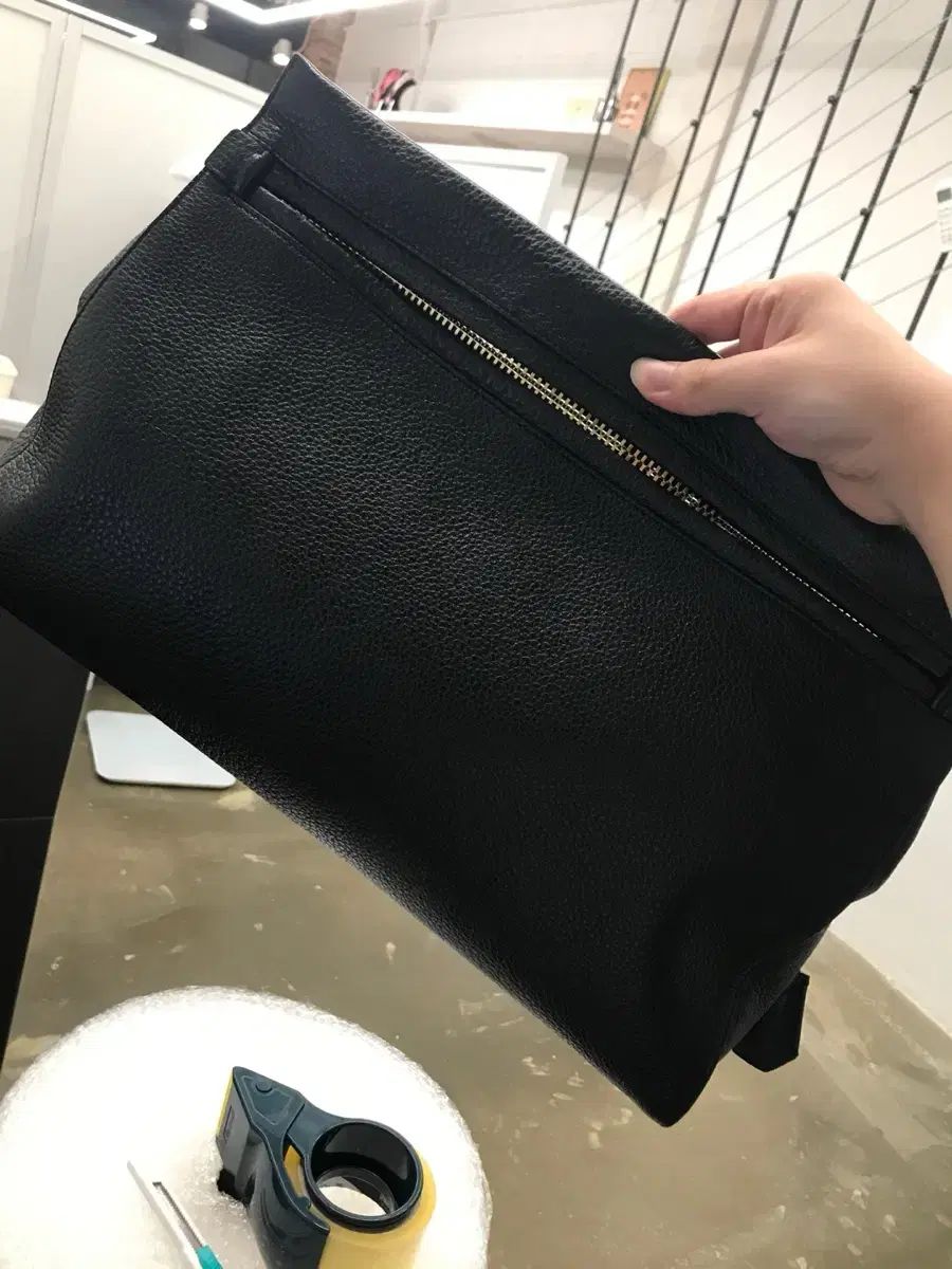 【激安大特価！】 正規品 TOM FORD トム フォード クラッチバッグ