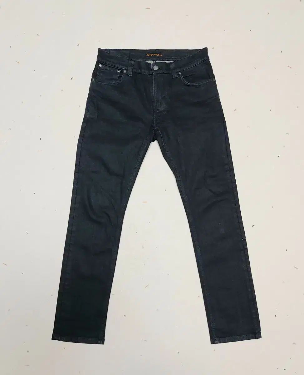 【雷市場（ポンジャン）商品韓国直送】 Nudie Jeans(ヌーディージーンズ) デニム 30 ブラックジーン スパンデックスパンツ/タック