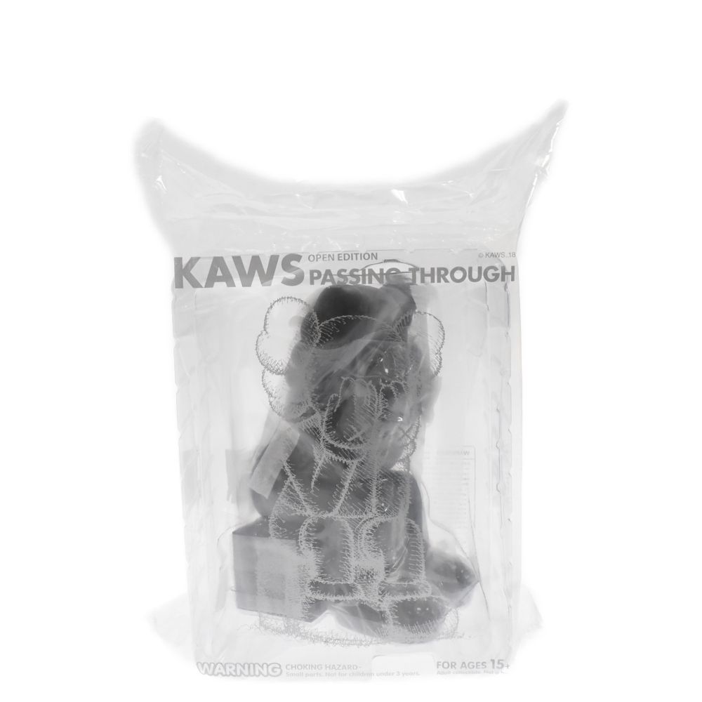 MEDICOM TOY - MEDICOM TOY メディコムトイ ×KAWS カウズ PASSING THROUGH Vinyl Figure フィギュア 人形 ブラック MEDICOM TOY OFFICIAL BLOG（メディコム・トイ オフィシャル