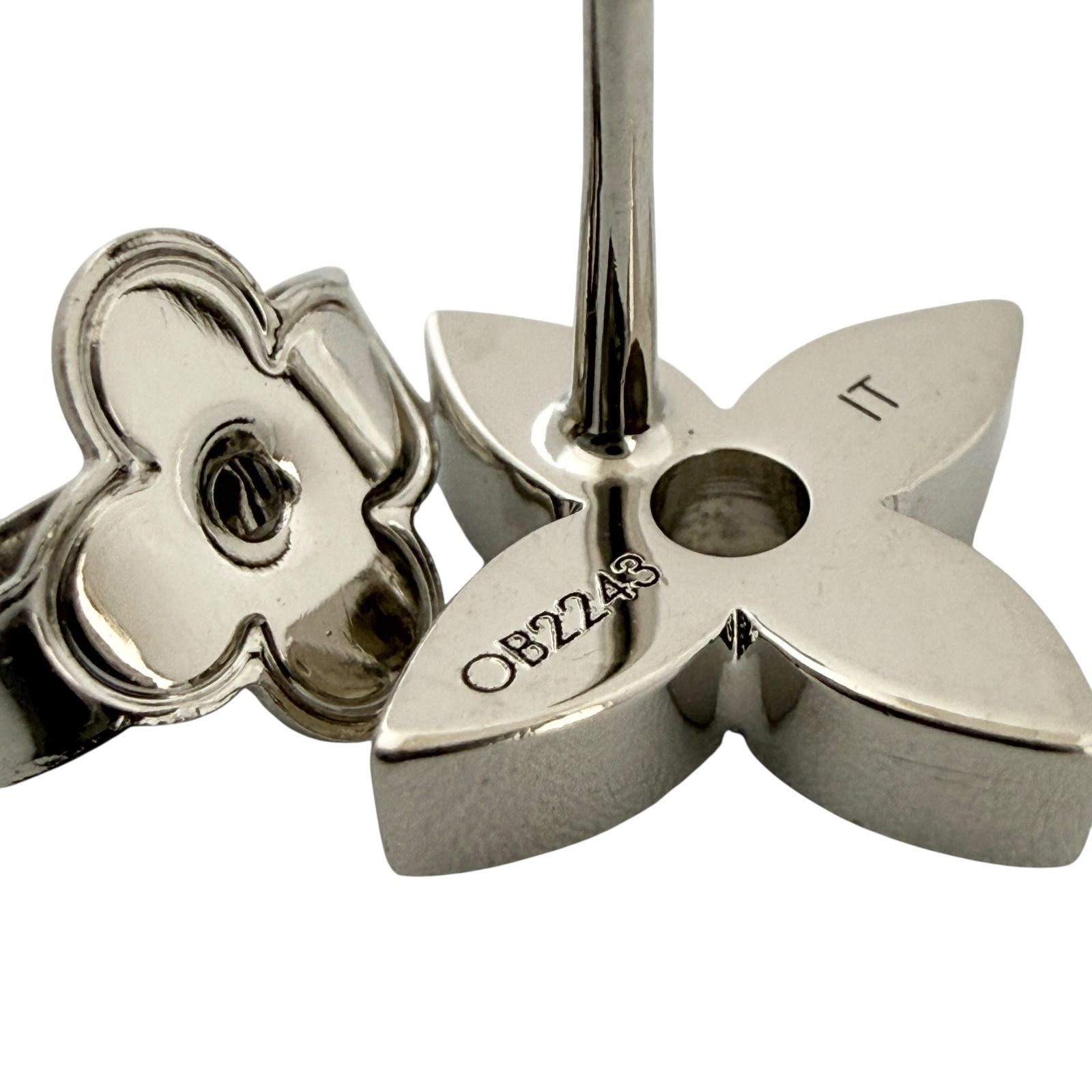 LV インスティンクト