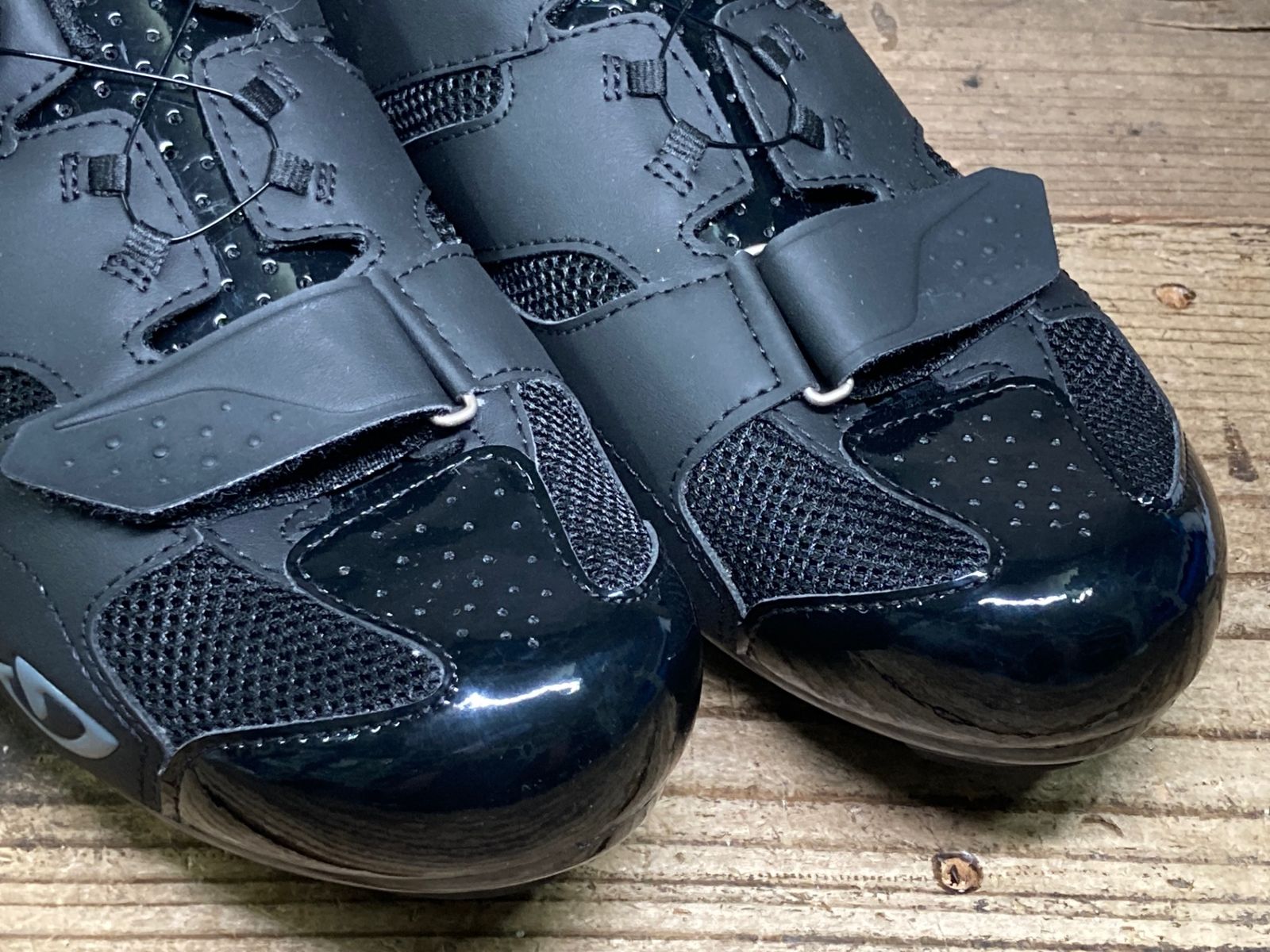 爆安！ JJ834 ジロ GIRO SAVIX HV ビンディングシューズ 黒 EU44 3穴