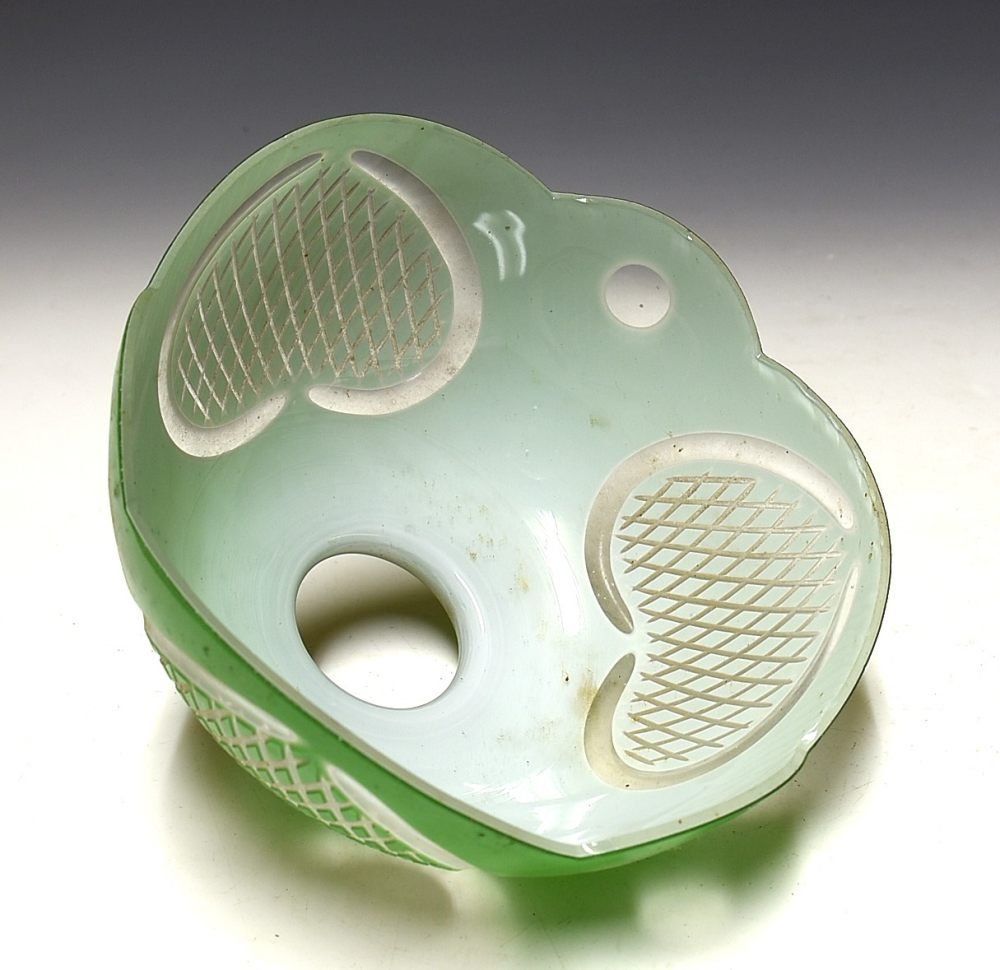 被せ硝子電傘 切子