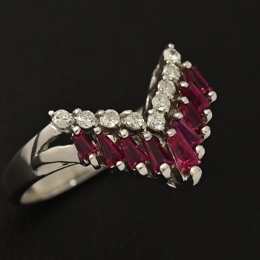 RU0.46ct FD 0.13ct V字･ルビー･ダイヤモンドリング･指輪 Pt900-4.0g 11.5号 51.5 プラチナ プレゼント 記念日 ♀ S レディース 589775 FORTGASGNV_COM_BR