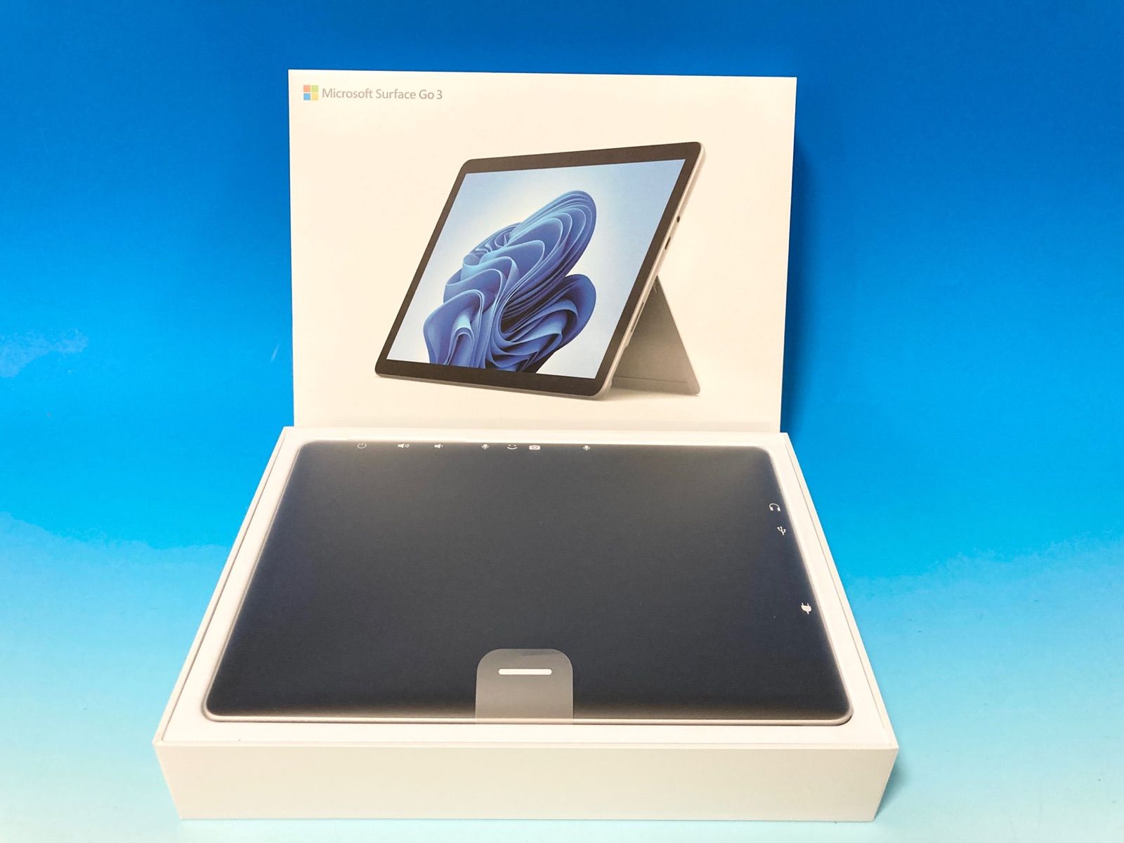 新品未開封・Surface Go 3 8V6-00015