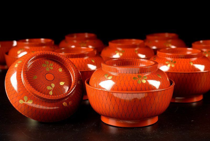 蔵A3616c 木製朱塗 網目文桜蒔絵 菓子椀 蓋物 十客