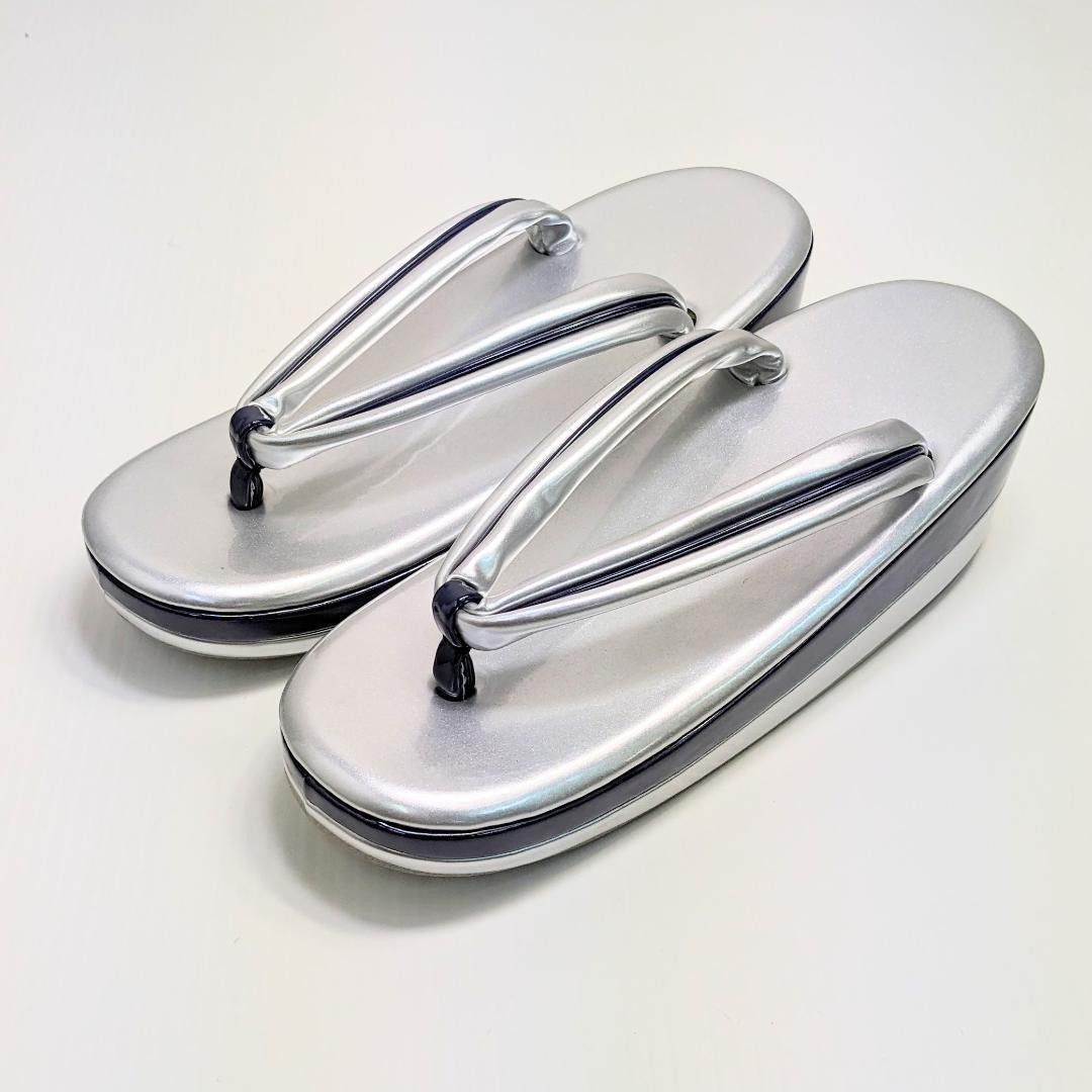 和装 草履 バッグ セット エナメル 幅広 スクエア シルバー×ネイビー k24 和装 草履 バッグ セット エナメル 幅広 スクエア シルバー