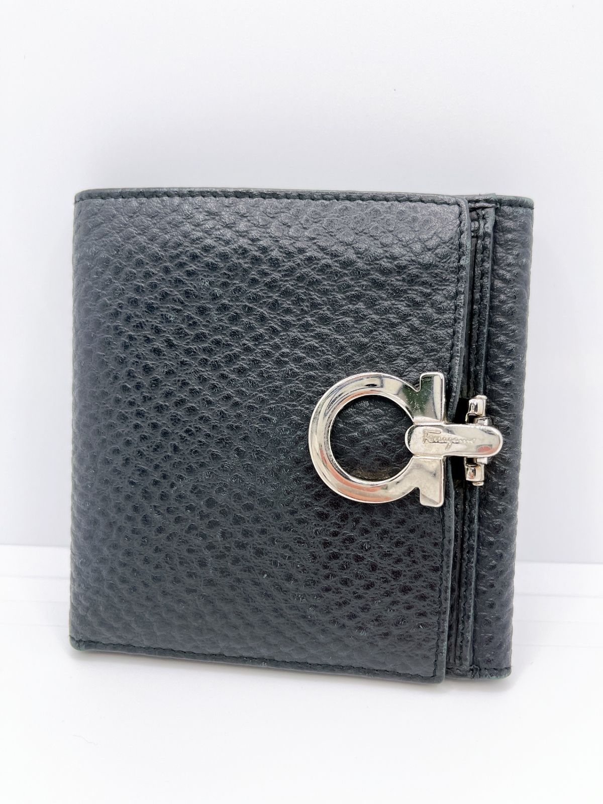 Salvatore Ferragamo/サルヴァトーレ フェラガモ 2つ折り財布