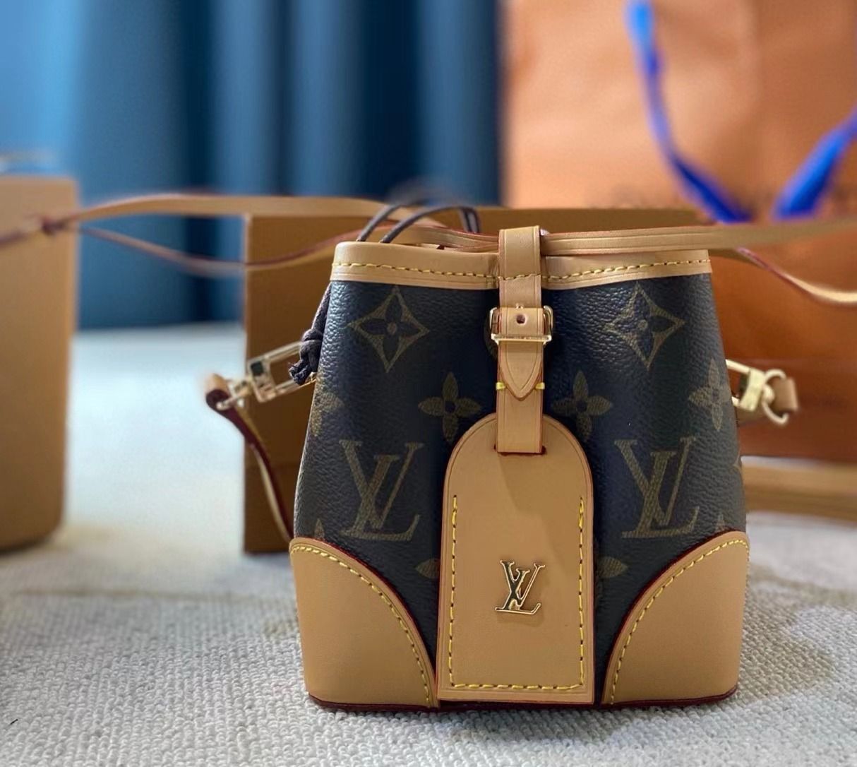 即購入不可！！新品未使用新品 LOUIS VUITTON ルイヴィトンのバケツバッグ