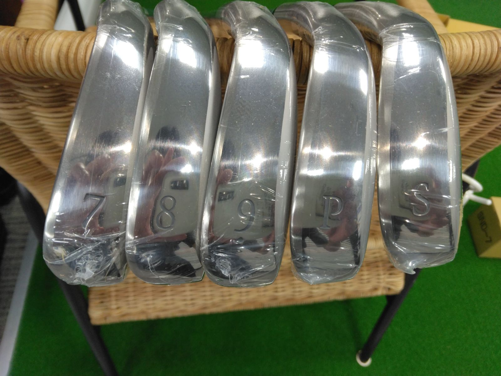 レディース XXIO13 ゼクシオ 13 レディス アイアン 5本セット ＃7～9 PW SW ブルー 右用 ゼクシオ MP1300L|Aフレックスカーボンシャフト 浦安店
