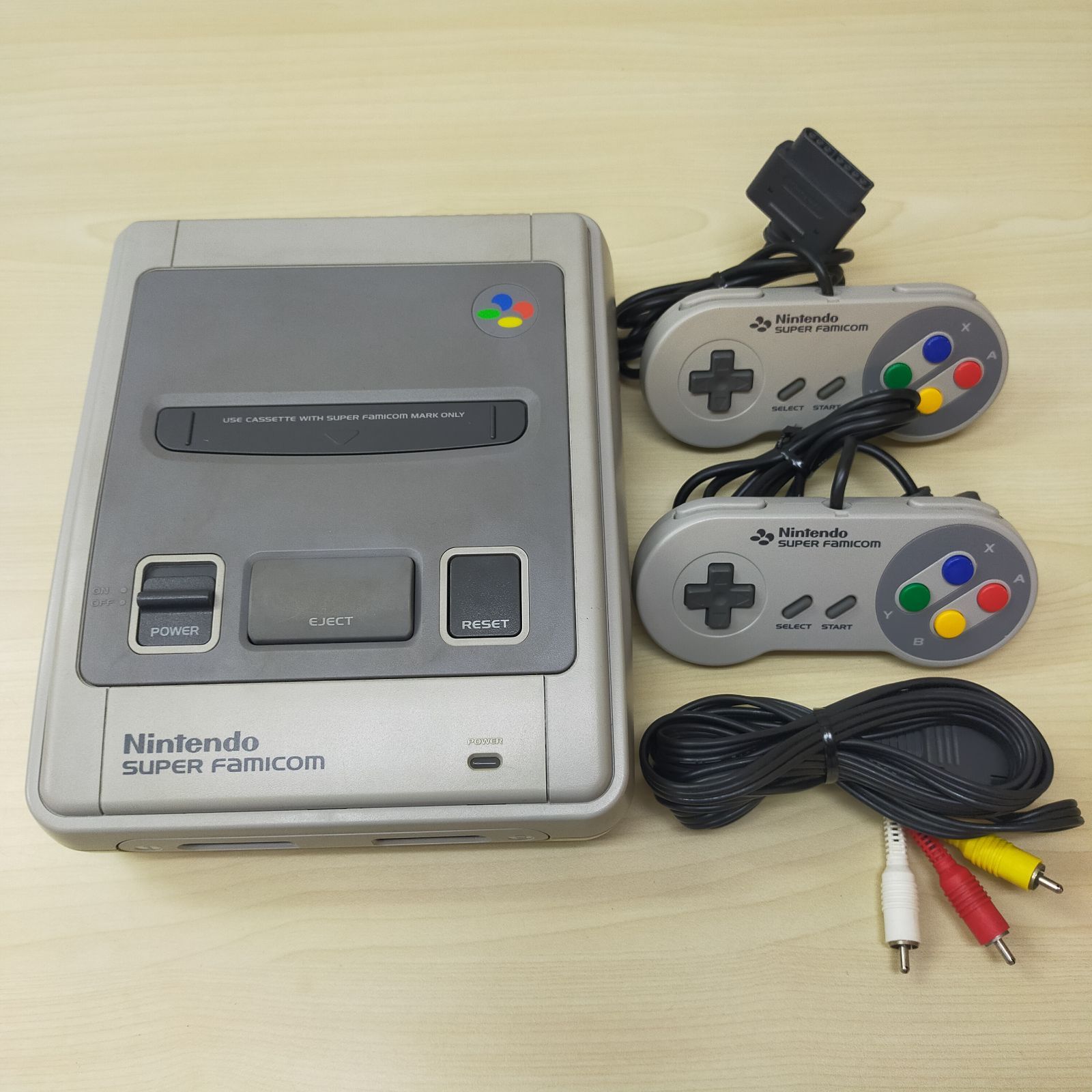 ② 任天堂 スーパーファミコン SHVC-001 コントローラー2個セット 動作