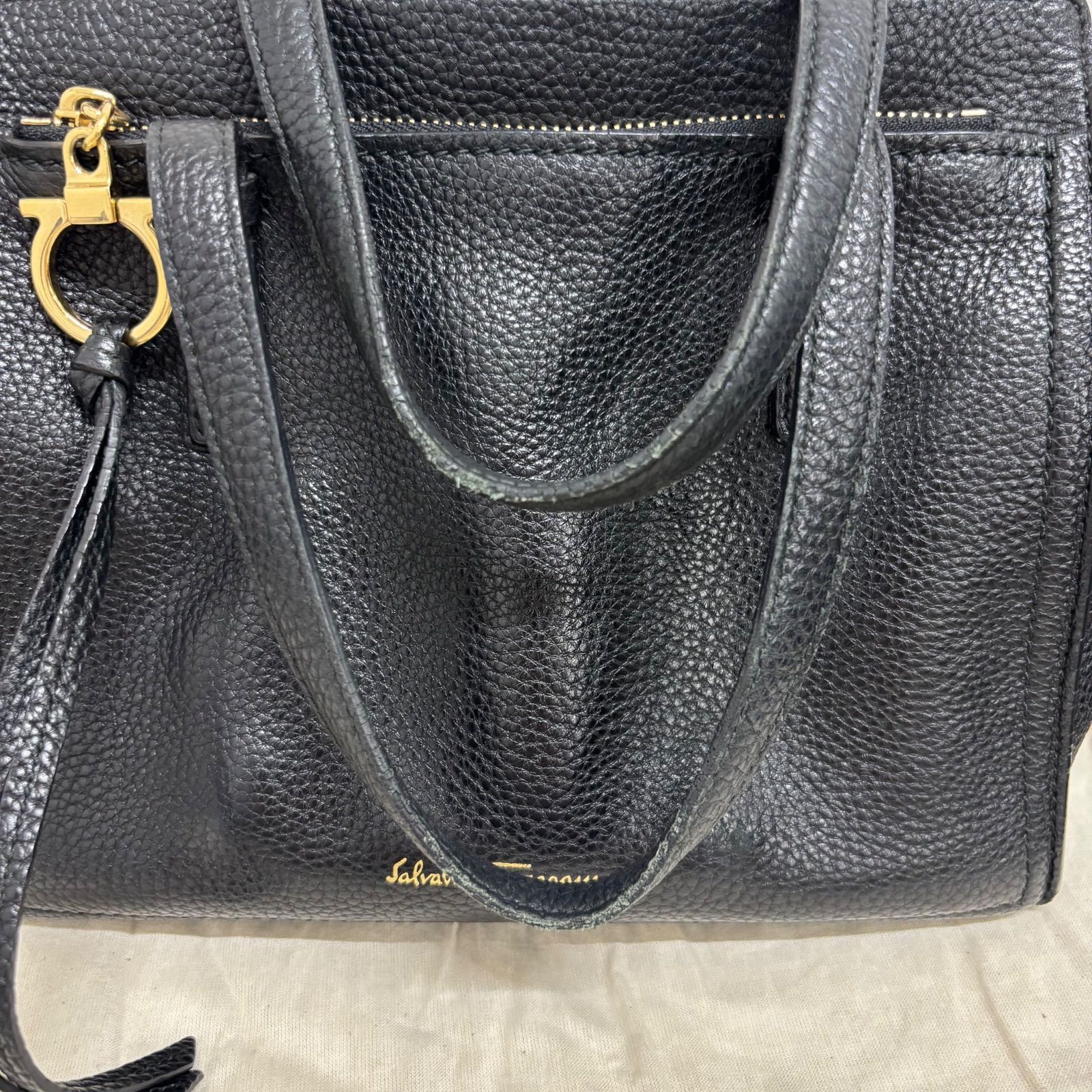 Salvatore Ferragamo サルヴァトーレフェラガモ エイミー ハンドバッグ 