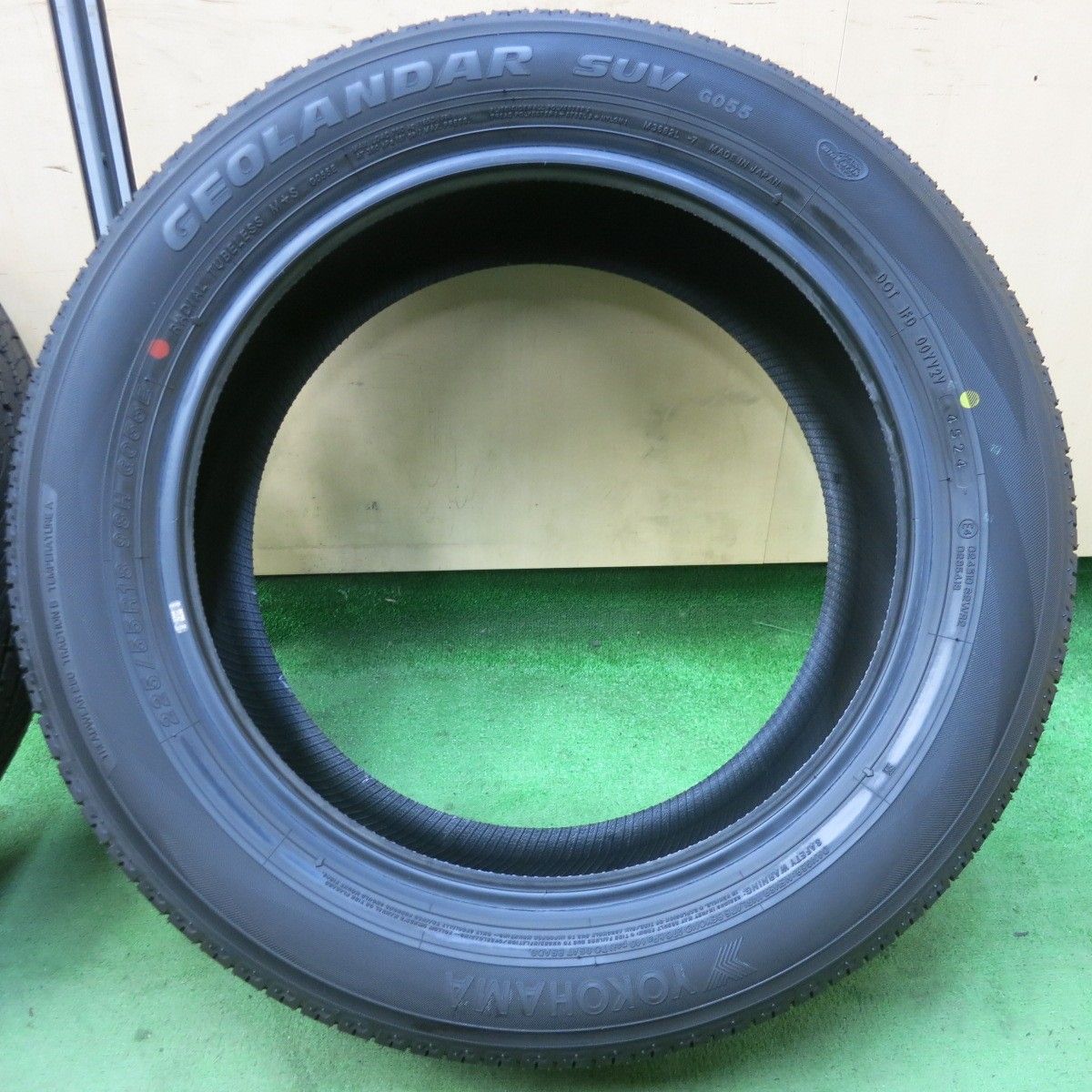 デリカD5 新車外し4本225/55R18 YOKOHAMA GEOLANDAR ヨコハマ