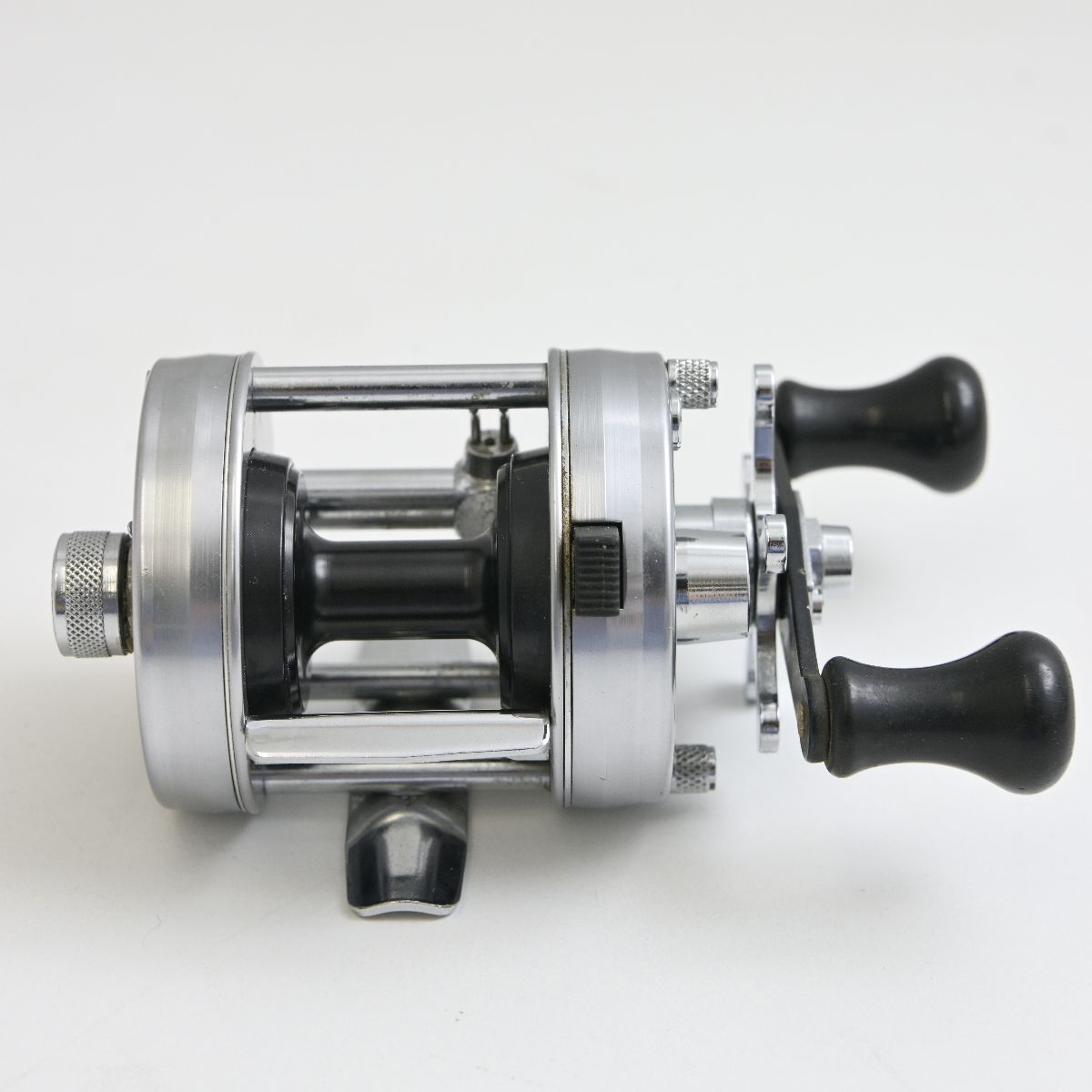 フットシリアル