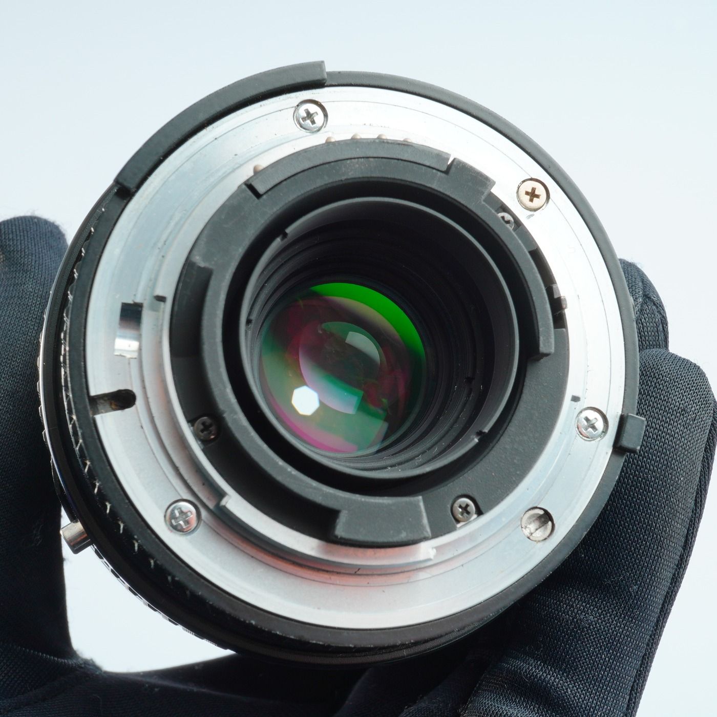 NIkon