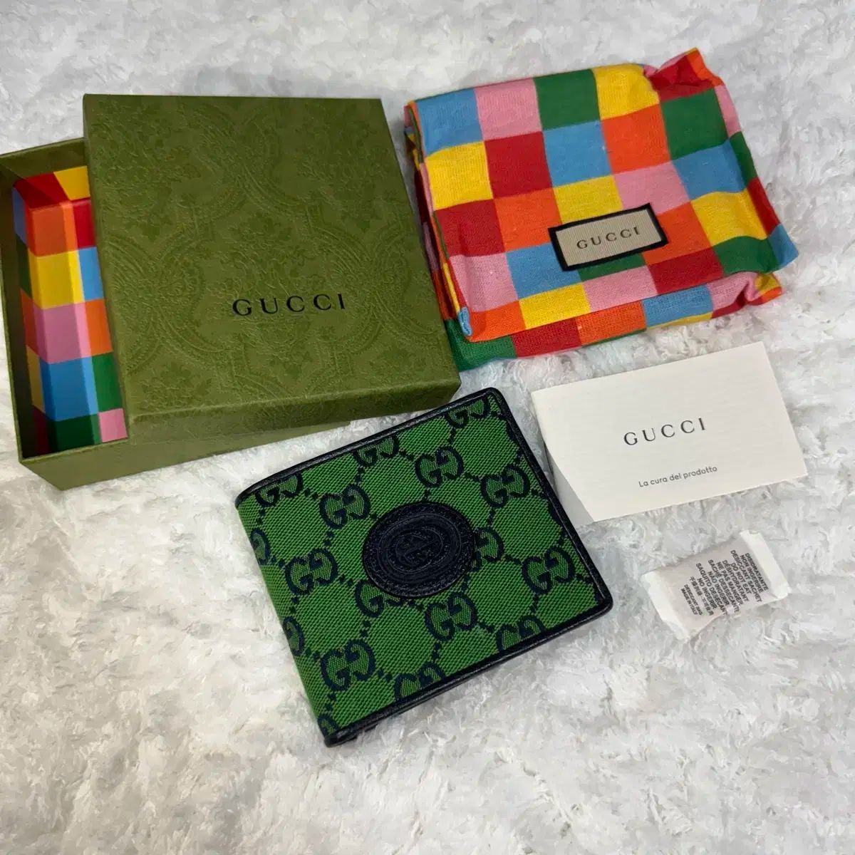版 GUCCI グッチ 版 二つ折り財布