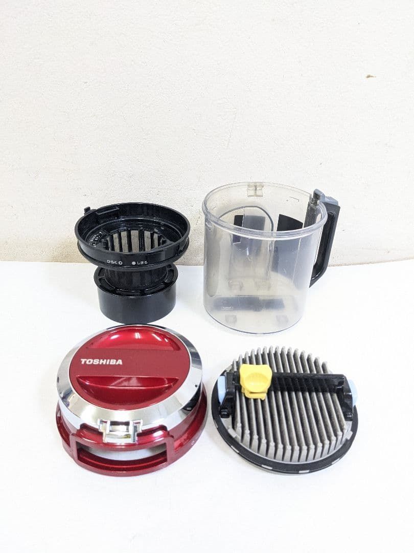 TOSHIBA 東芝 VC-C6-R サイクロン式掃除機 2017年製 - メルカリ