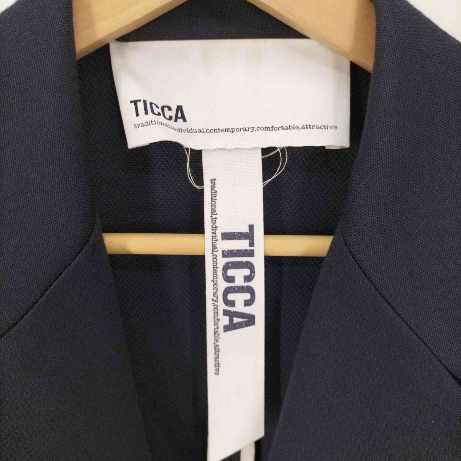 美品 ティッカ ダブルプレストテーラードジャケット 紺ブレ 金ボタン 現行 M ティッカ TICCA ダブルブレスト テーラード ジャケット ブレザー