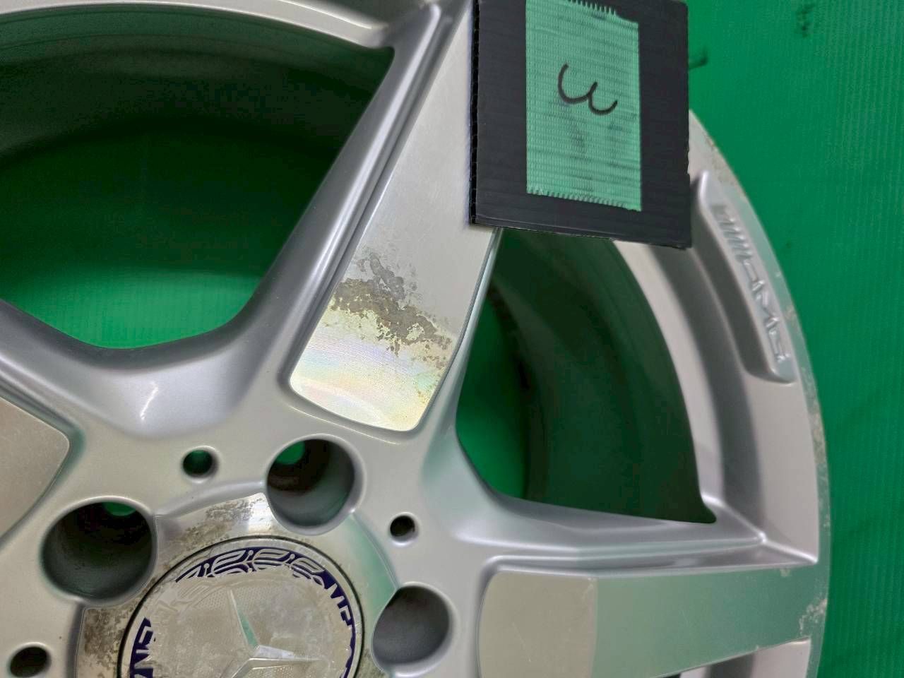 メルセデスベンツAGM CLS 19インチ