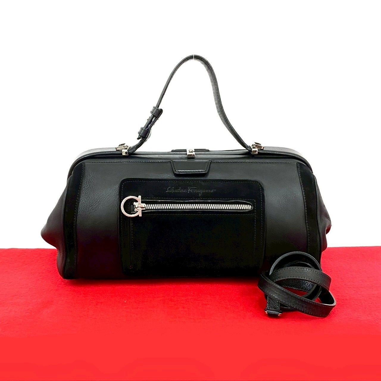 □【サルヴァトーレ・フェラガモ】ガンチーニ 2WAYハンドバッグ 極 美品 Salvatore Ferragamo サルヴァトーレフェラガモ ガンチーニ