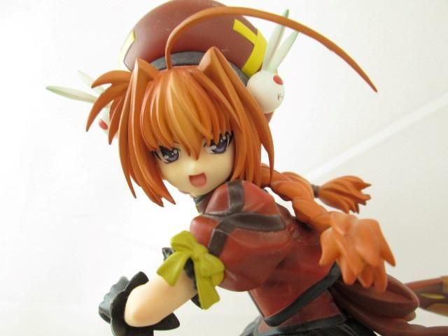  【中古品 】 フィギュア 魔法少女リリカルなのはStrikerS 1/7 スケール Vita アルター