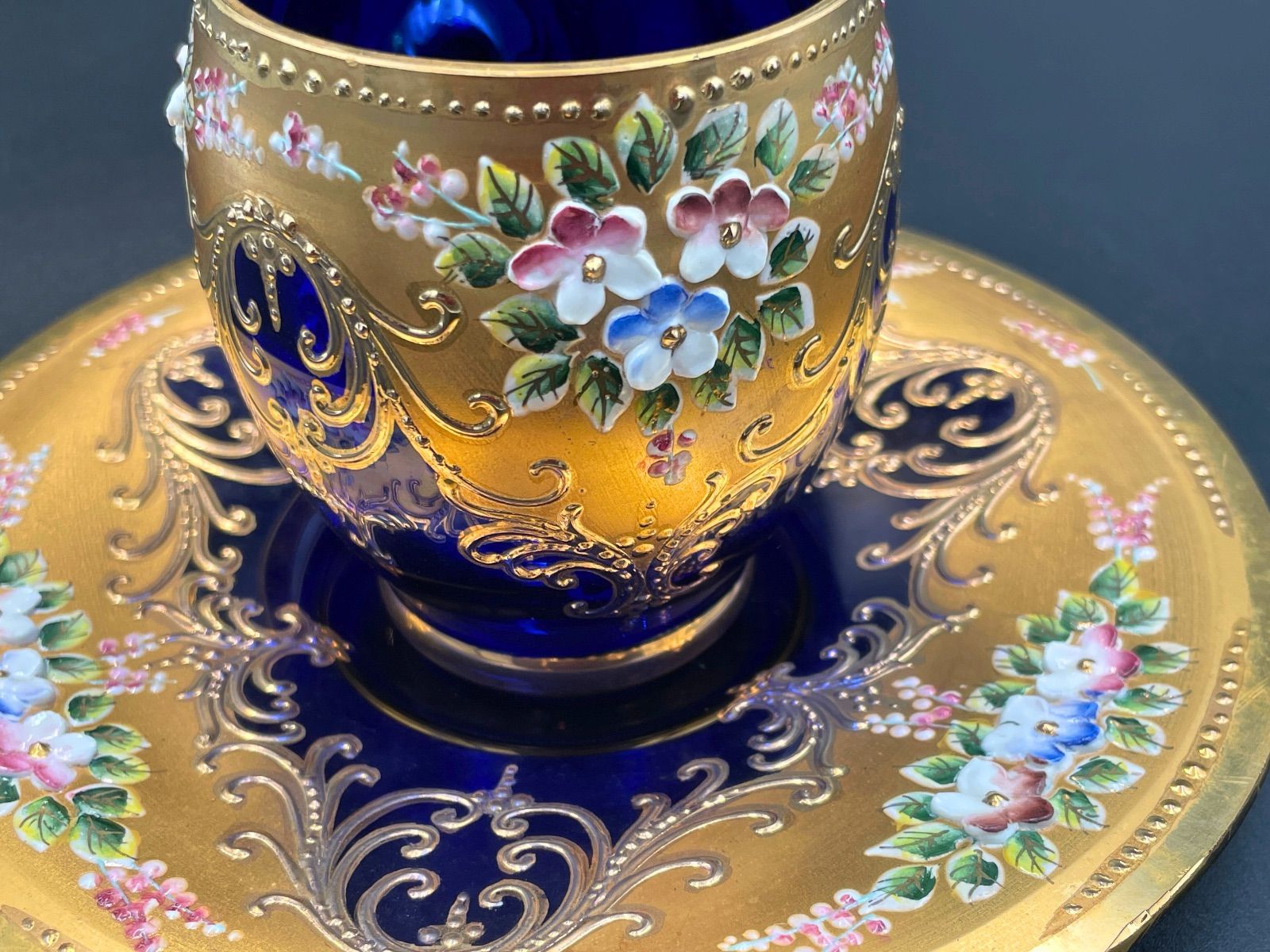 希少】Moser（モーゼル） コバルトブルー ガラス エナメル盛上げ花文様