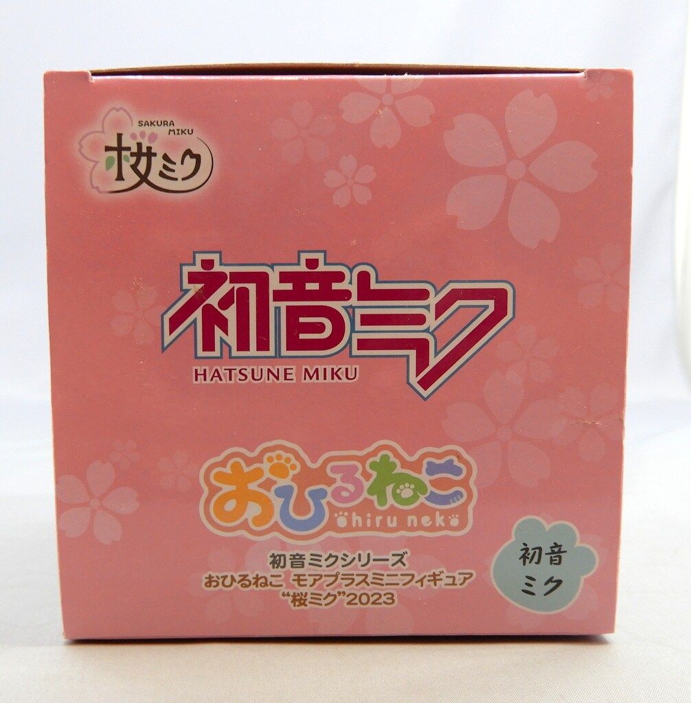 初音ミク　フィギュア　7点　まとめ売り　おひるねこ　桜ミク　赤ずきん　コスモス 初音ミク フィギュア 7点 まとめ売り おひるねこ 桜ミク 赤