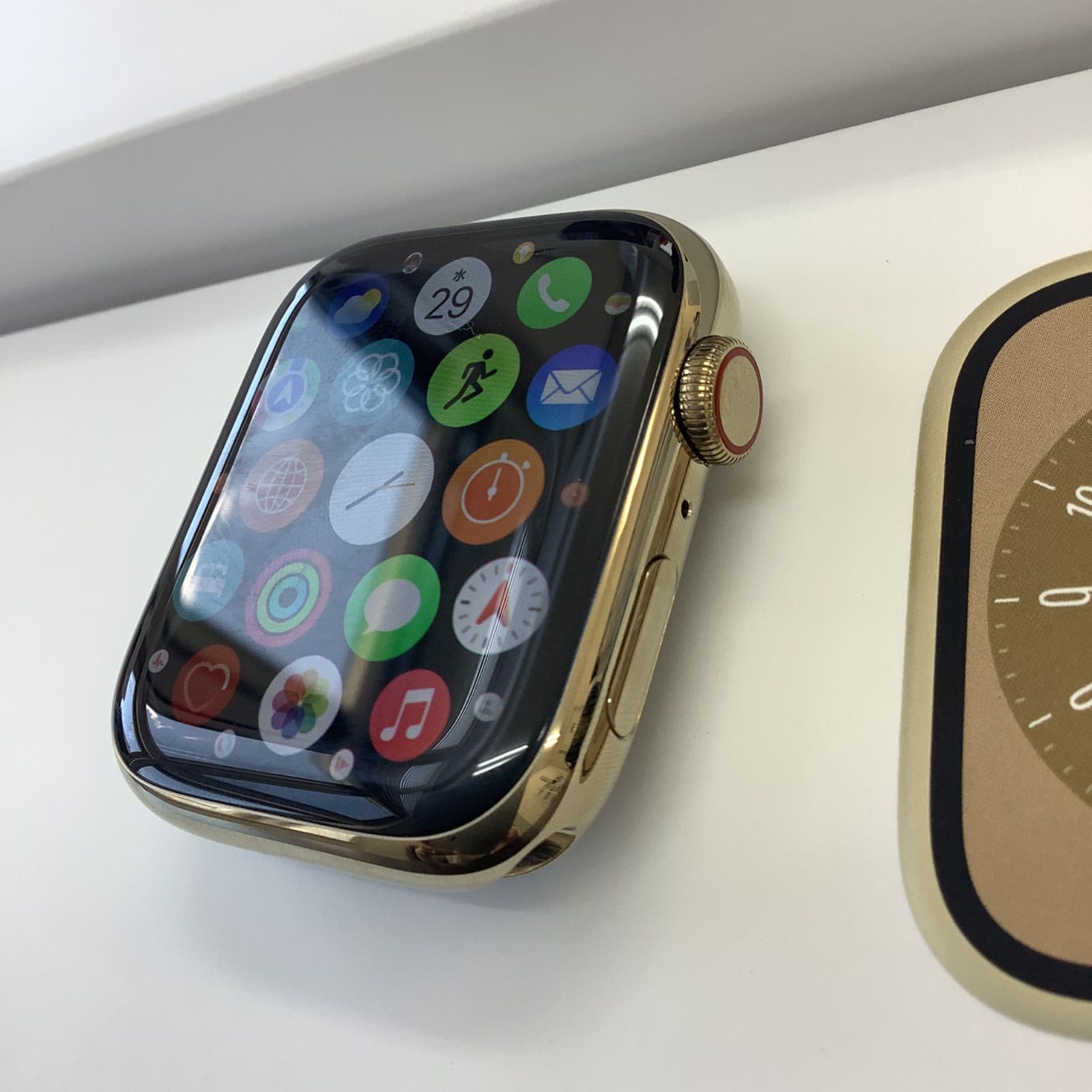Apple Watch 本体】Series8 セルラー 45mm バンド付 【公式通販】 Apple Watch 本体】Series8 セルラー 45mm バンド付 【公式通販】