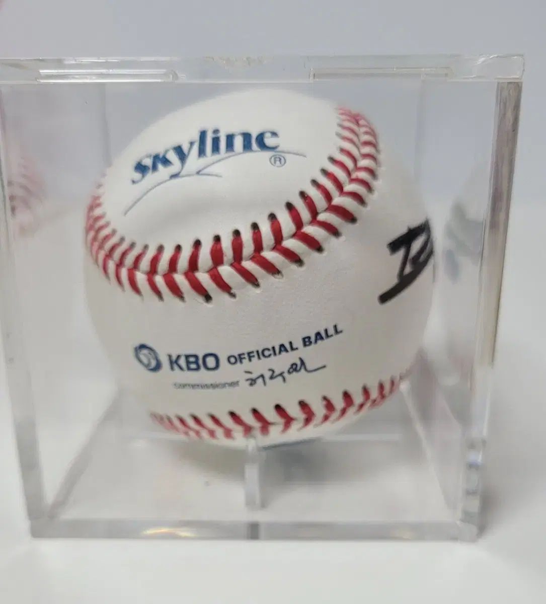 Hanwhae Eagles ハンファ イーグルス 2025 KBO 球 文 棟柱 ムン ドンジュ サインボール