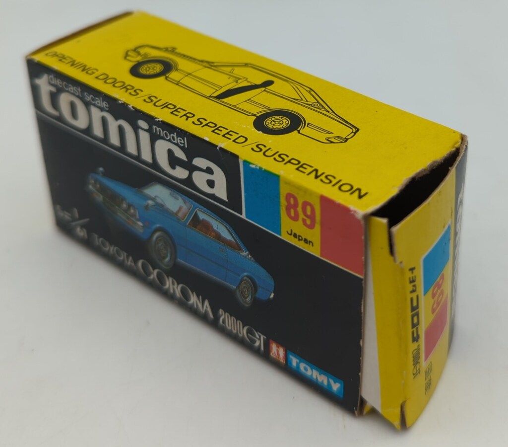 トミカ 日本製 黒箱 89 トヨタ コロナ 2000GT 当時物 絶版