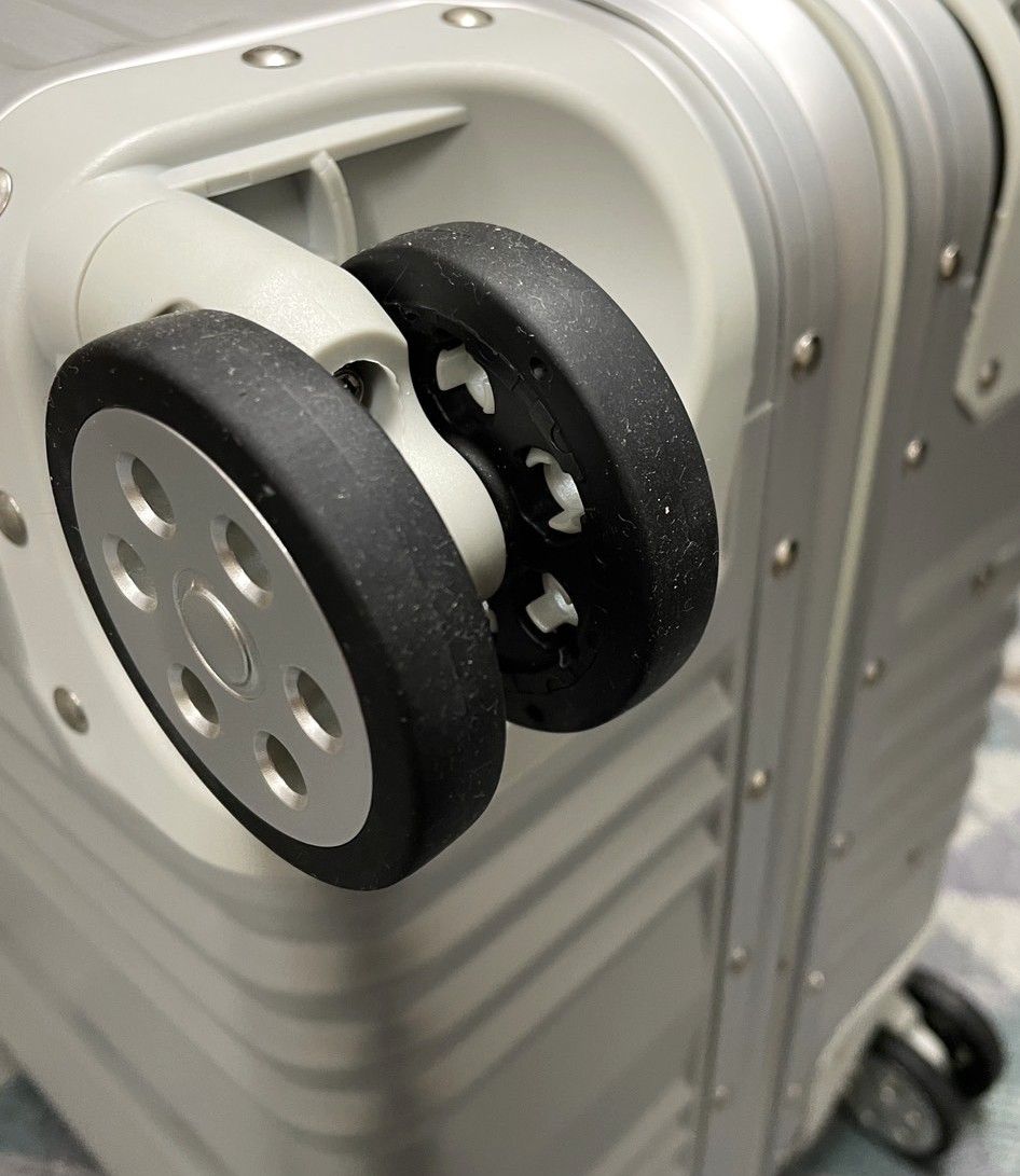 メルセデスベンツ Mercedes-Benz スーツケース キャリーケース アルミ