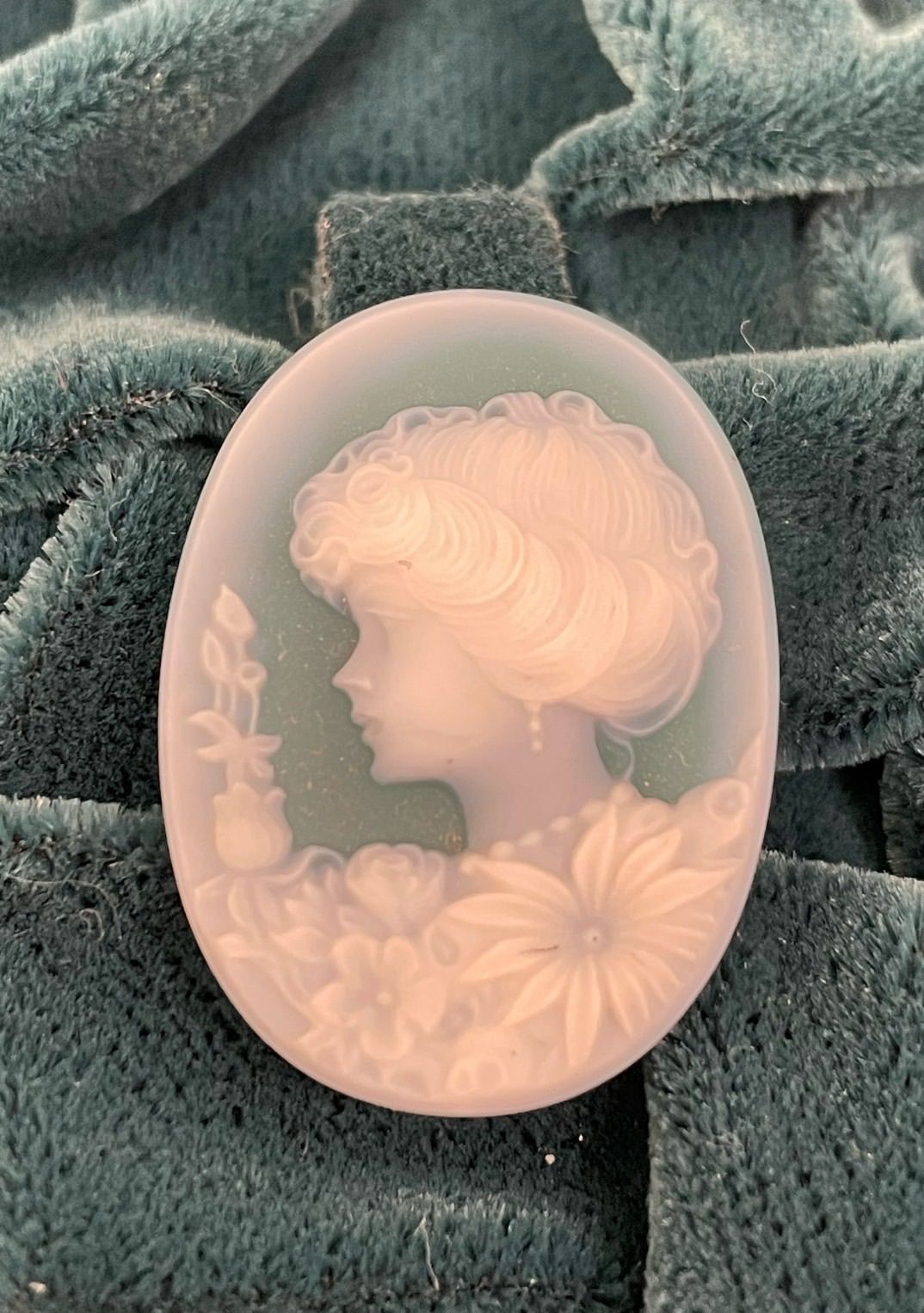 カメオルース 18