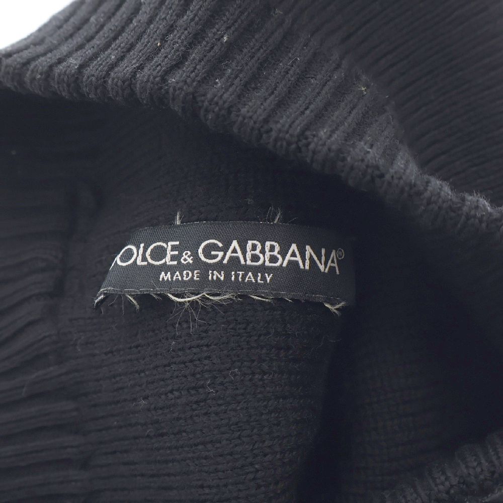 Dolce & Gabbana ビーニー　黒 DOLCE & GABBANA (ドルチェアンドガッバーナ) ロゴワッペン ニット帽