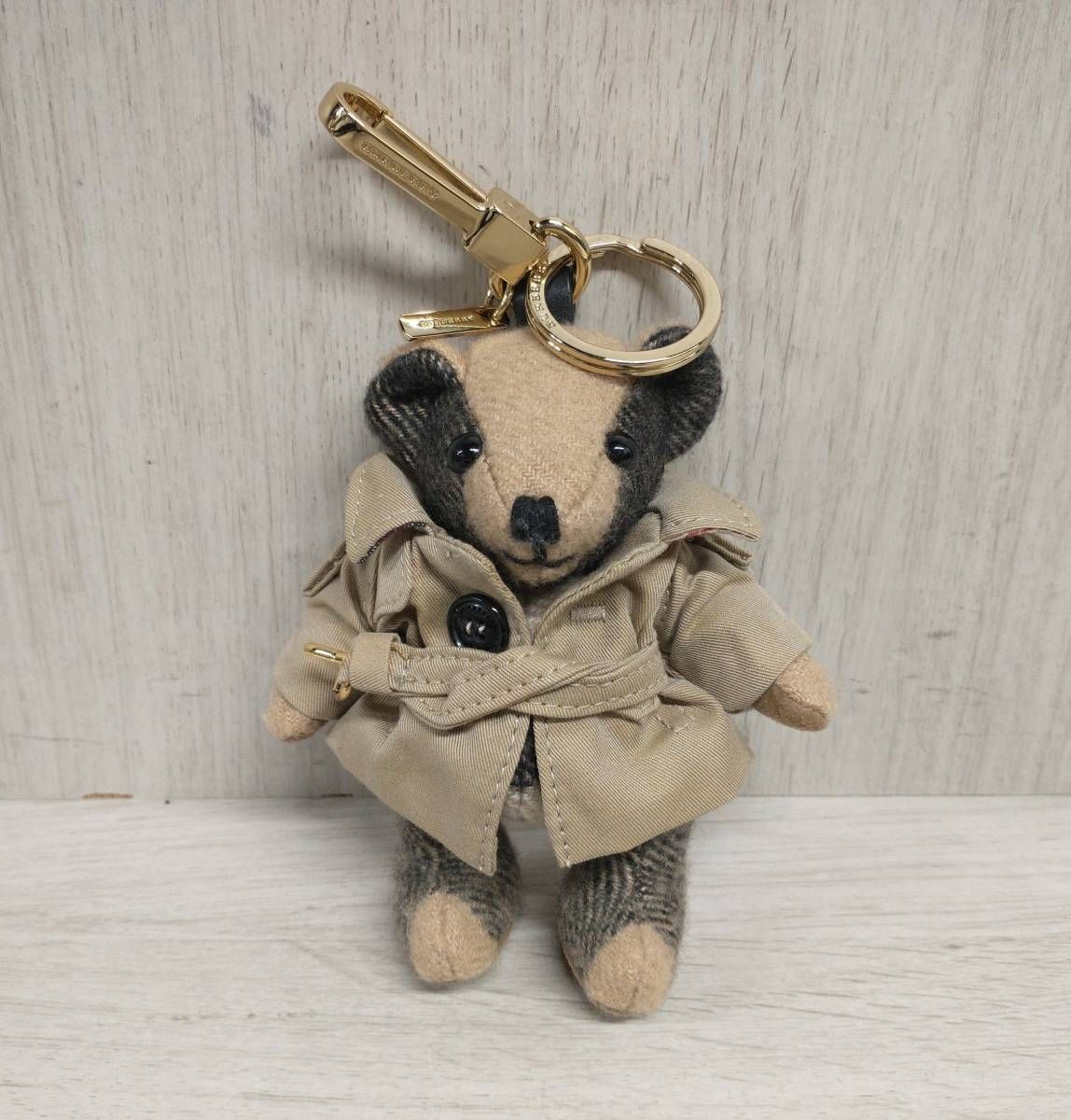 BURBERRY　ベアキーホルダー チャーム 2025年最新】バーバリー ベアチャームの人気アイテム - メルカリ