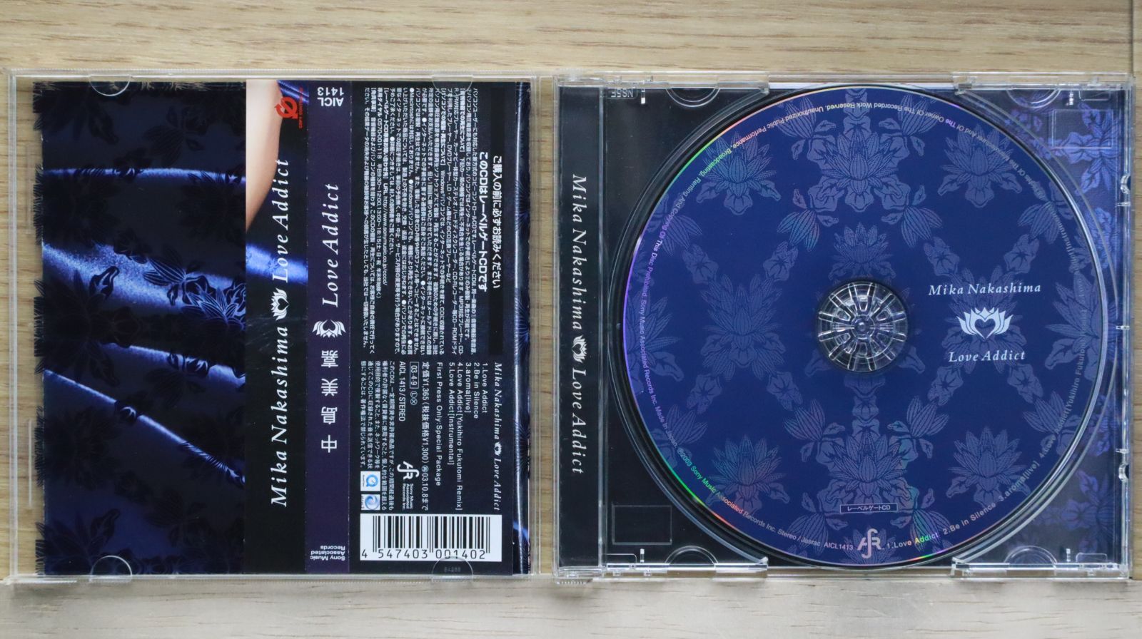 国内盤CD☆中島美嘉/Mika Nakashima□ Love Addict(CCCD