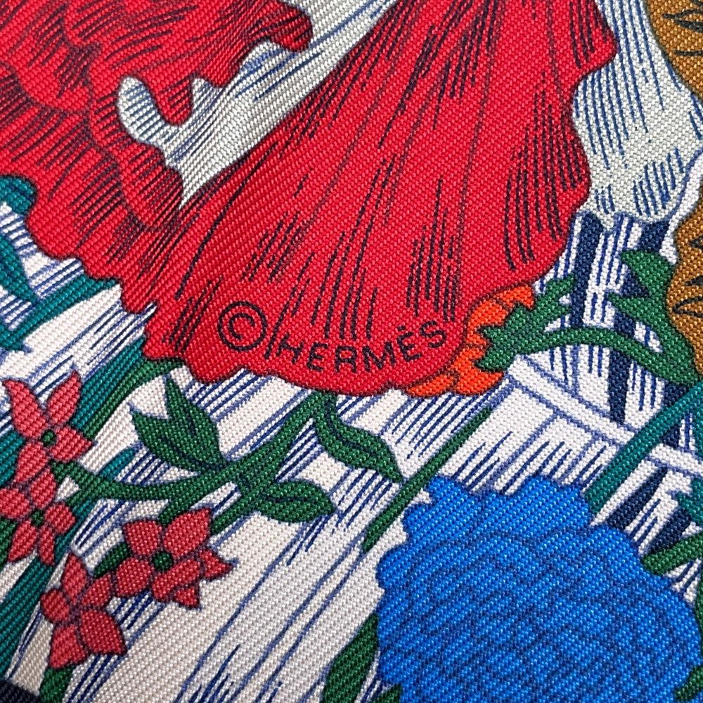 新品未使用 マルチカラー エルメス シルクスカーフガヴロッシュ ローブ