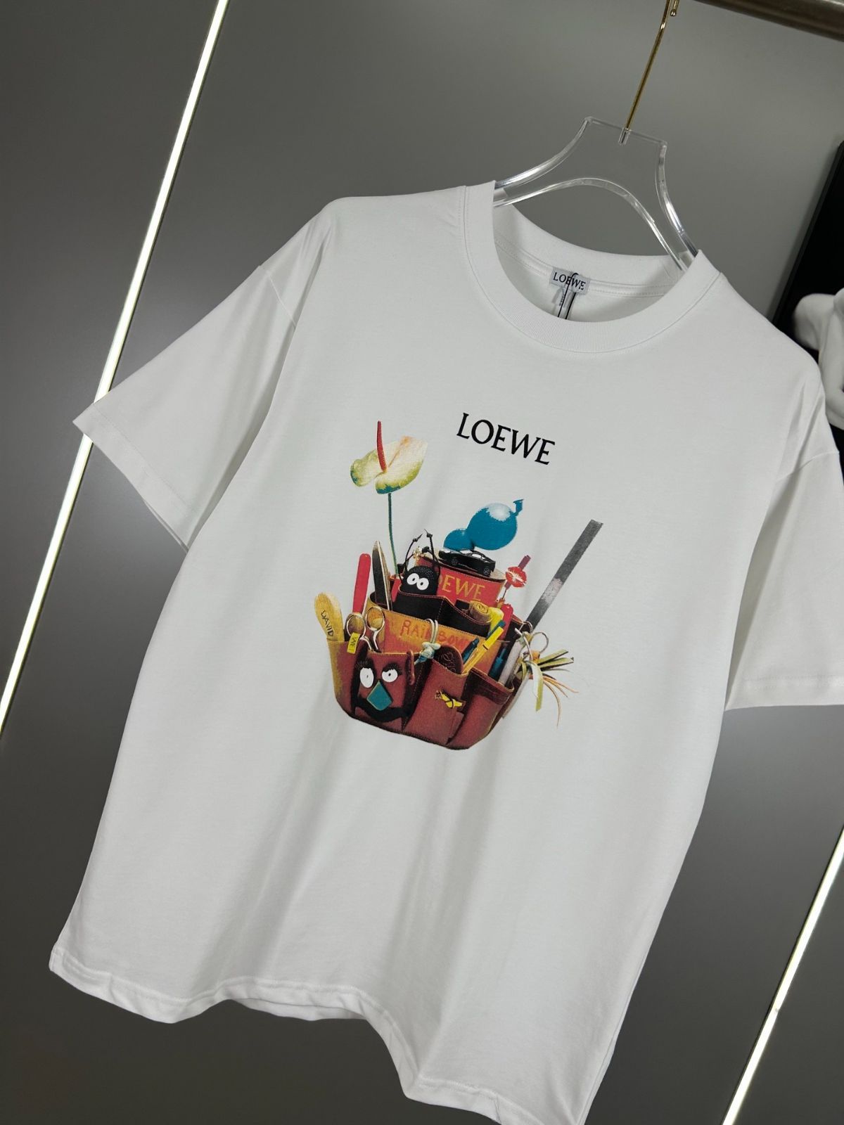 ロエベ クラフテッド・ワールド展 限定Tシャツ xs ジブリ - メルカリ