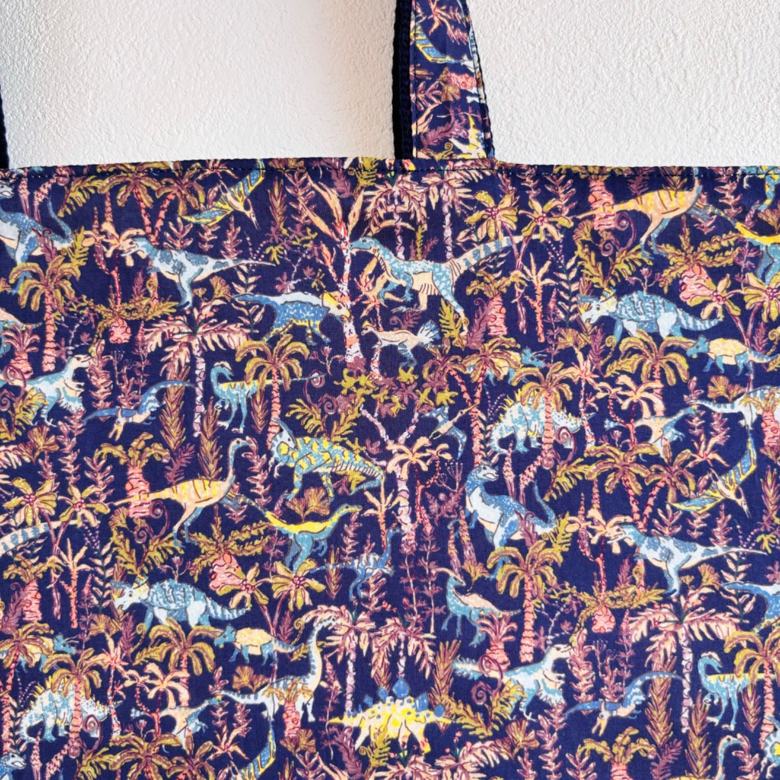 レッスンバッグ　入学　入園　リバティ　恐竜柄 楽天市場】恐竜柄 レッスンバッグ・シューズケース 手作りキット