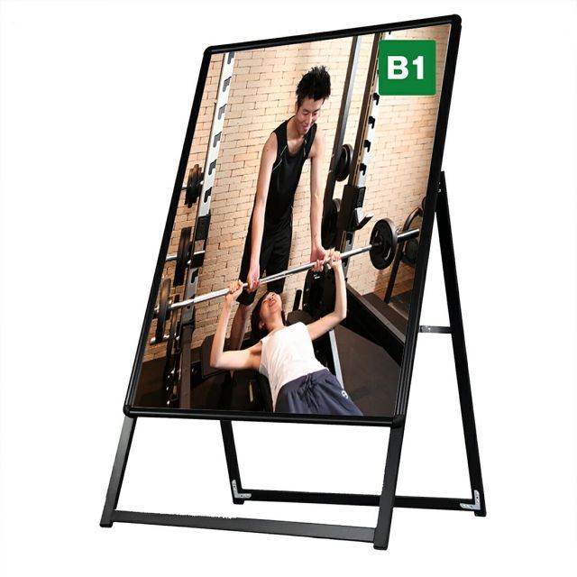 巨人長嶋茂雄ブラウンフレーム 色紙 サイン入り 242×272 mmとカード 巨人長嶋茂雄ブラウンフレーム 色紙 サイン入り 242×272 mmと