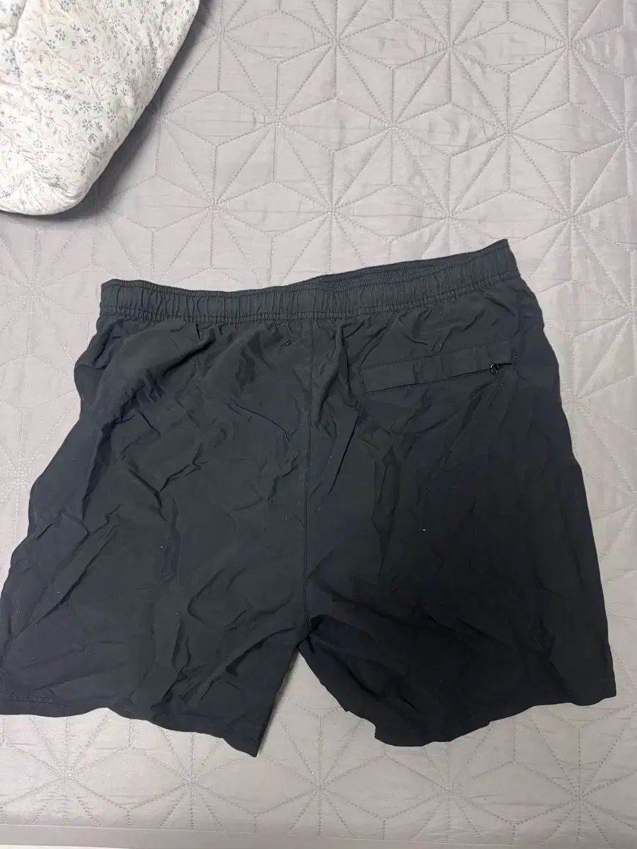 STONE ISLAND(ストーンアイランド) ハーフパンツ L - メルカリ