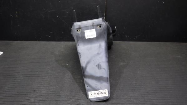 スズキ レッツ2 CA1KA リアフェンダー 割れなし S120-38