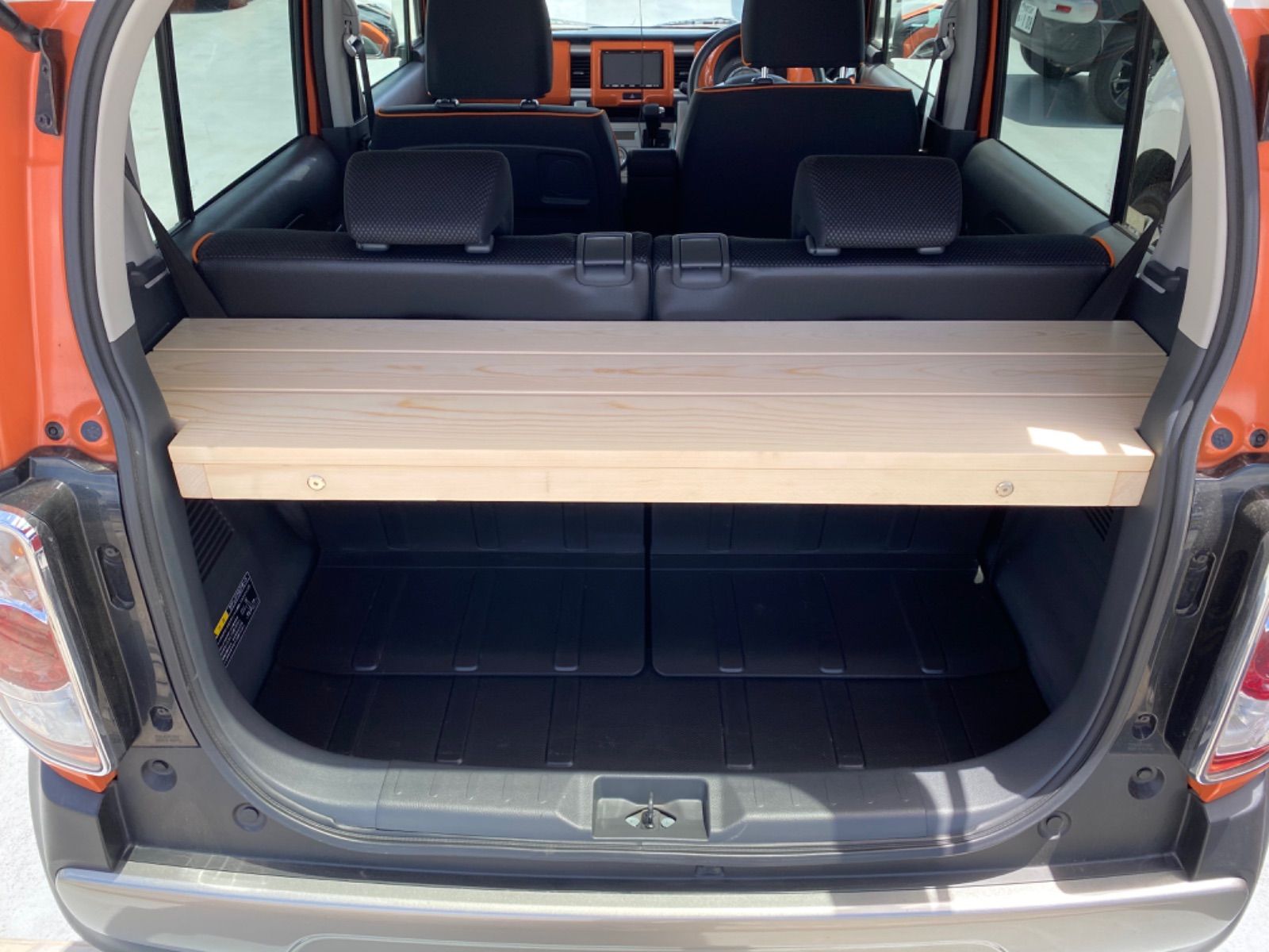 ハスラー　トランクボード折りたたみローテーブル　塗装仕上げ ハスラー トランクボード折りたたみローテーブル 塗装仕上げ