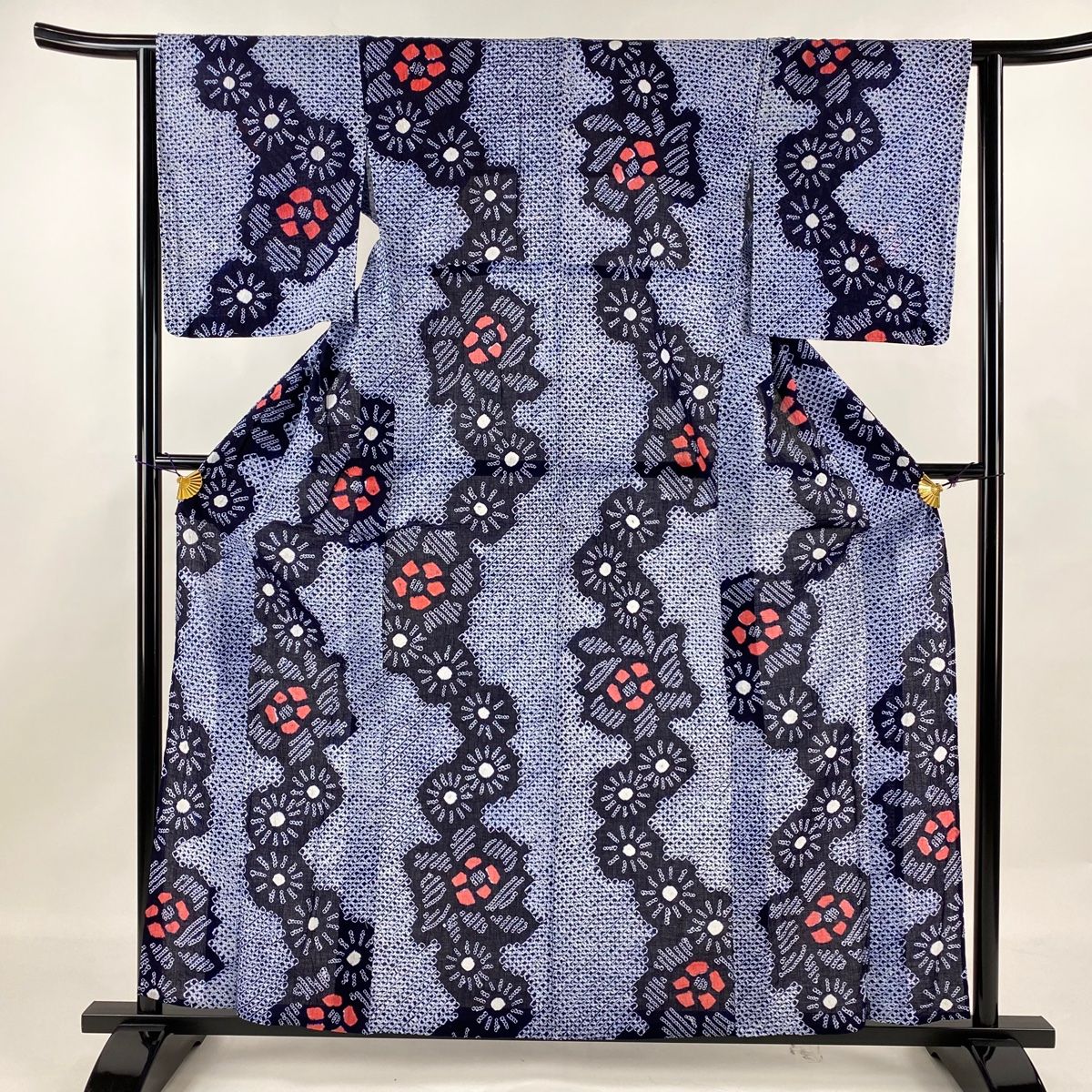 浴衣 身丈160cm 裄丈63cm S 絞り浴衣 花 濃紺 綿 名品