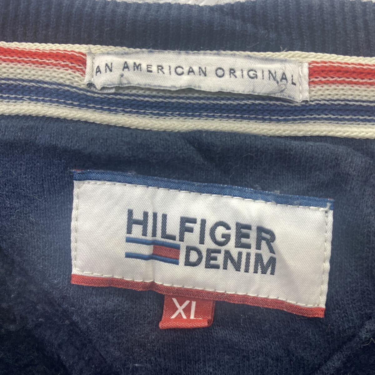 HILFIGER DENIM ロゴ スウェット プリント スウェット XL サイズ トミーヒルフィガー ネイビー 古着卸 アメリカ仕入 t2406-3056