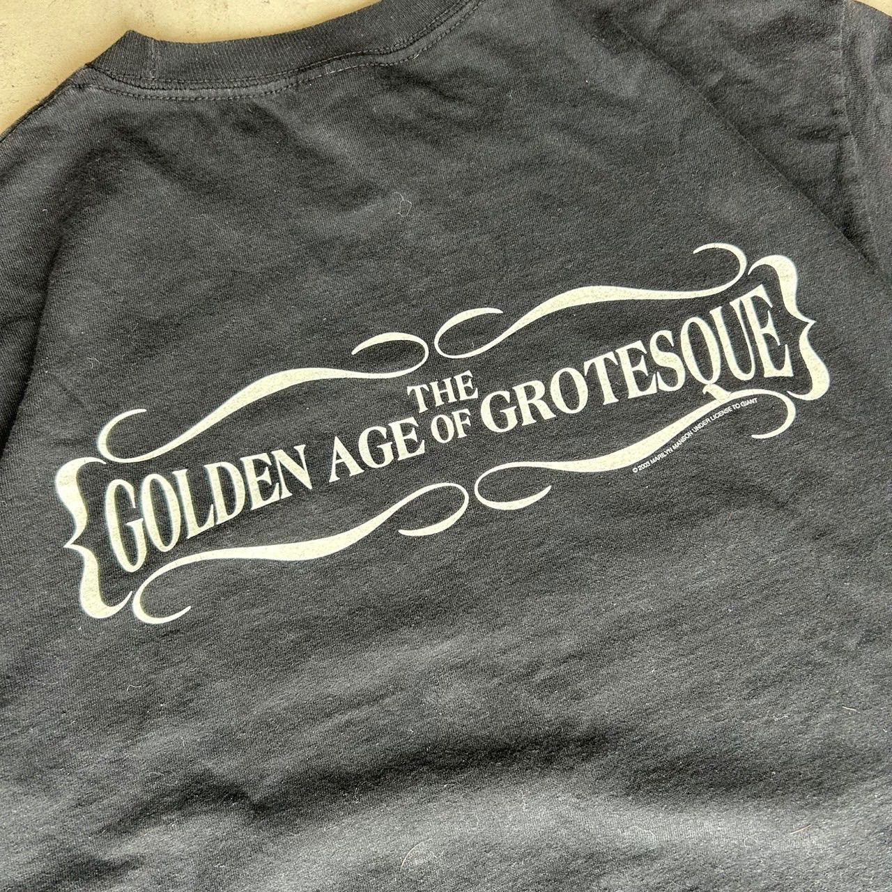 マリリンマンソンGOLDEN OF GROTESQUE 2003 ツアーTシャツ Marilyn Manson 2003 Grotesk Burlesk Band Tee | Vintage High Line