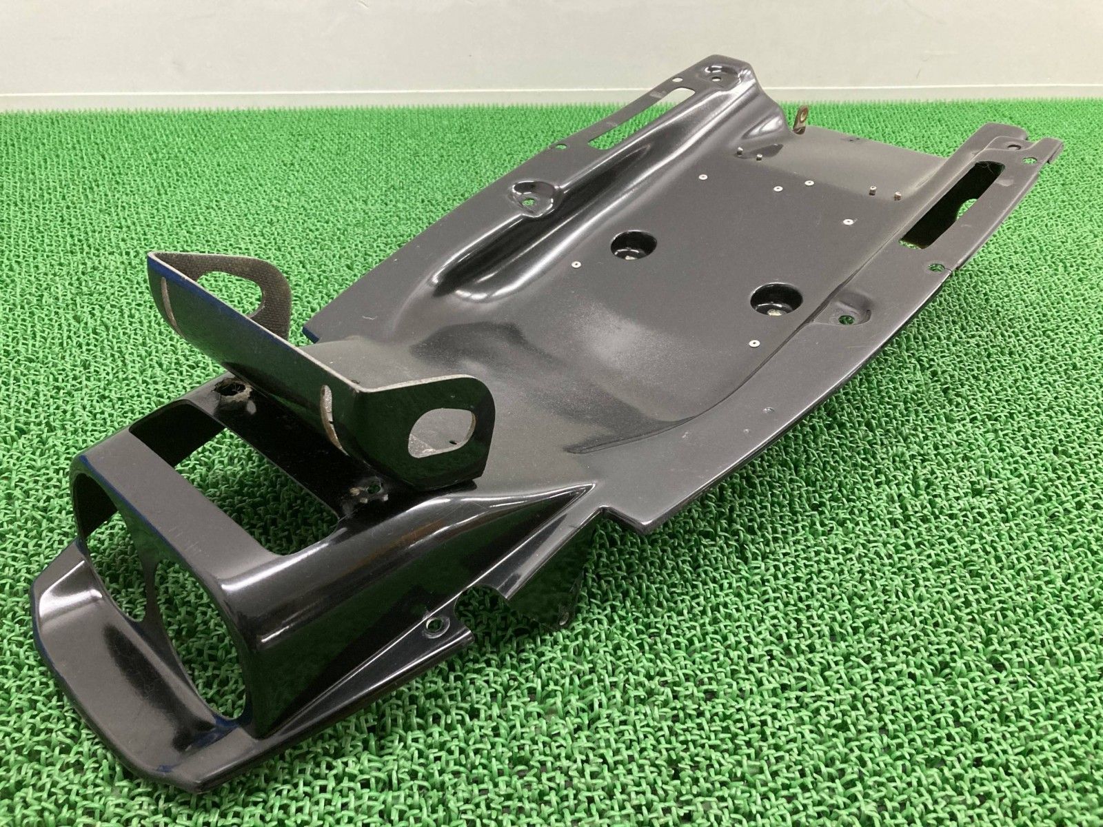 コワース製YZF-R1 フェンダーレスキット 社外 バイク 部品 4XV 98～99年 FRP 修復素材に コケキズ無し 品薄 xI